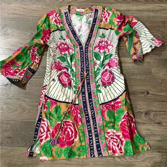 Maaji kaftan - v neck swim coverup with bold art deco floral print, print mixing - Picture 4 of 4